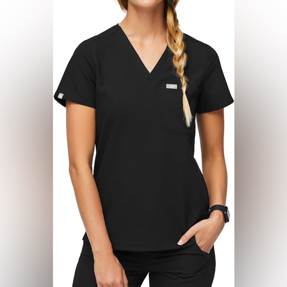 Figs. Catarina in Black size M